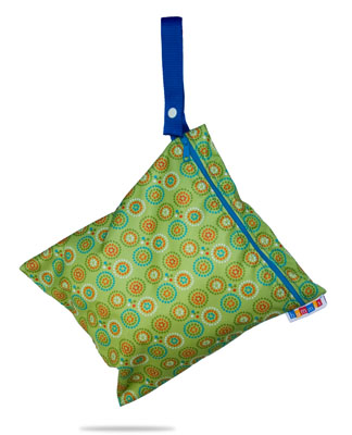bummis-totebag-green-hanging-4426-400.jpg
